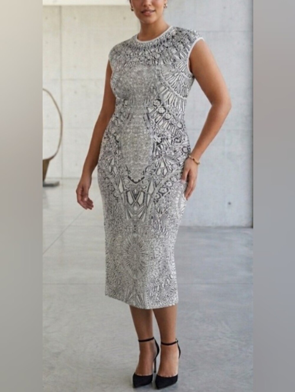 Black White Geometric Jacquard Knit Midi Dress • Made in Italy • Size L
